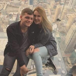 Meet your Posher, Alex